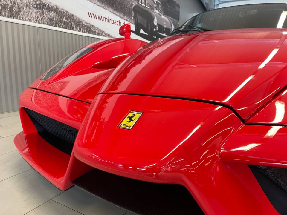 Immagine 3/24 di Ferrari Enzo Ferrari (2004)