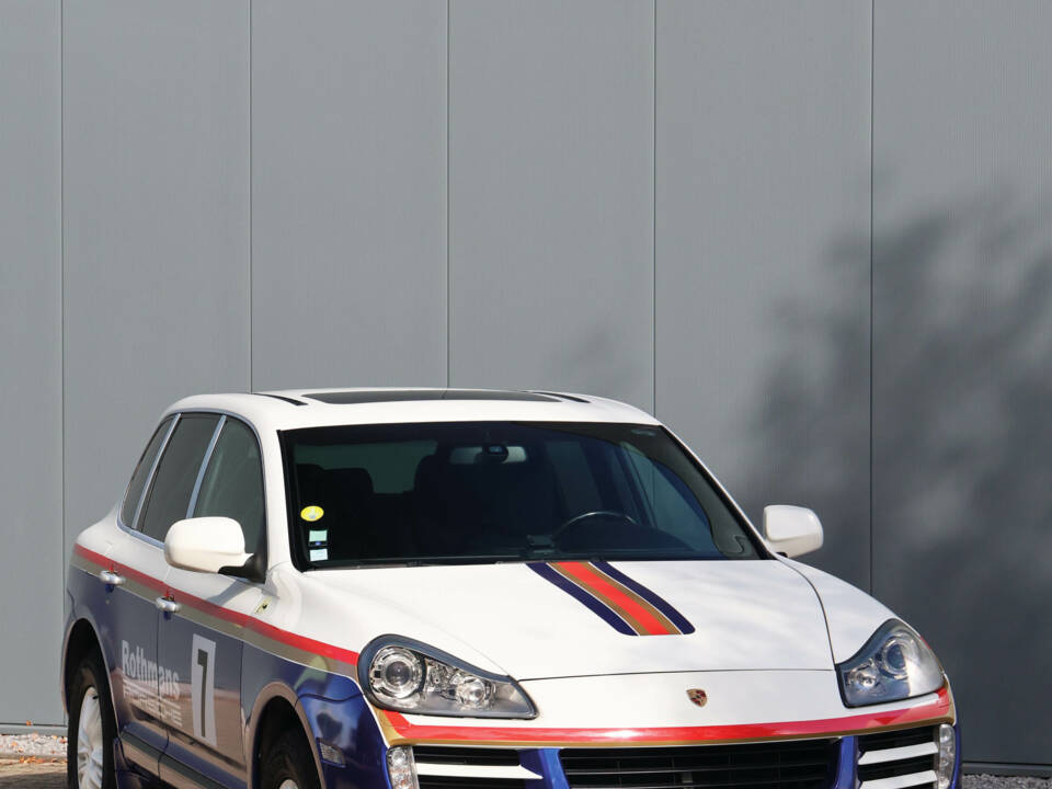 Bild 11/41 von Porsche Cayenne GTS (2007)