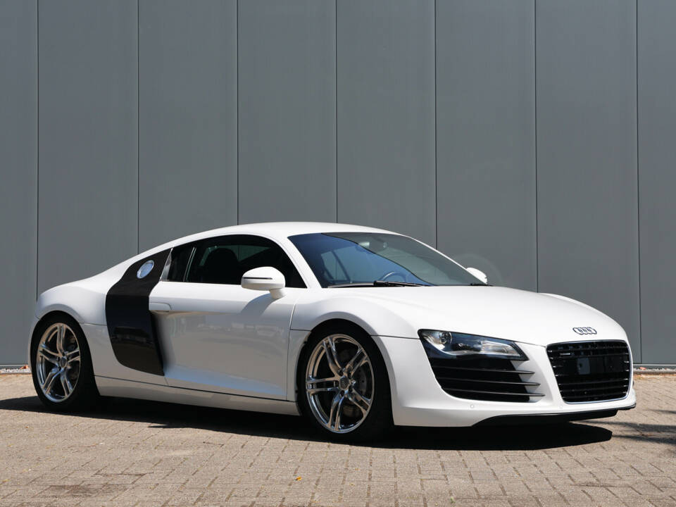 Bild 11/53 von Audi R8 (2008)