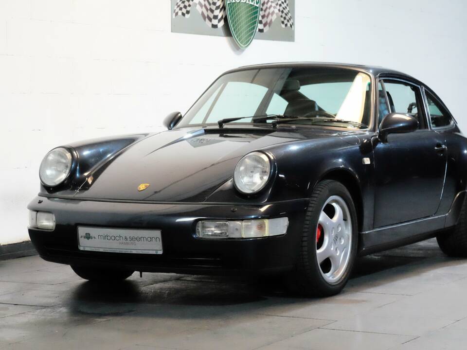 Imagen 1/26 de Porsche 911 Carrera 4 (1992)