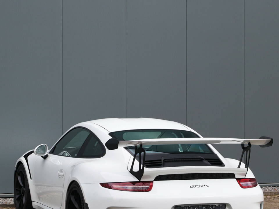 Image 48/82 de Porsche 911 GT3 RS (2015)