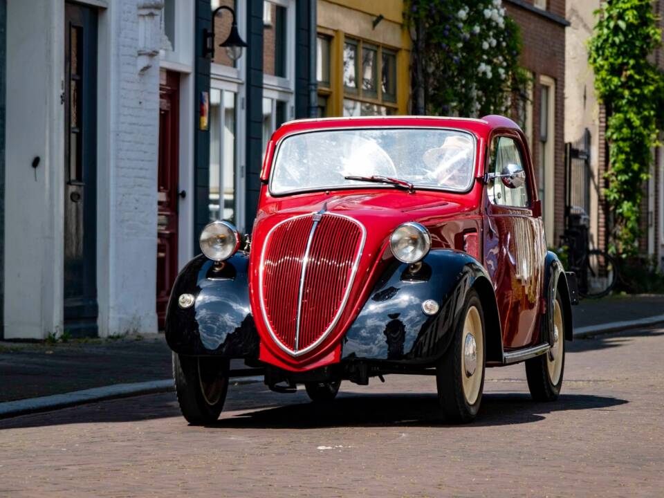 Immagine 4/7 di FIAT 500 A Topolino (1947)