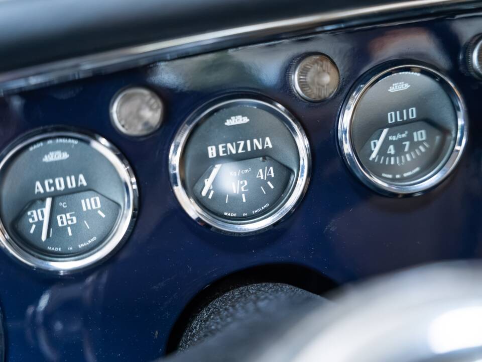 Bild 11/41 von Maserati 3500 GTI Touring (1962)