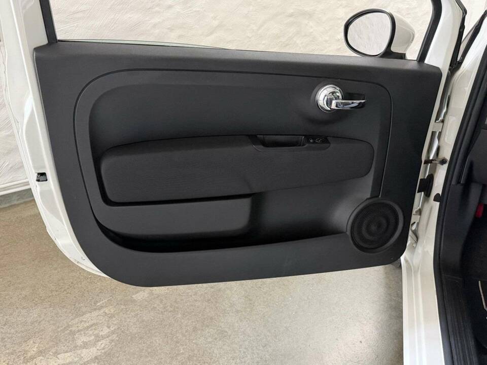 Image 16/25 of FIAT 500 1.4 (2018)