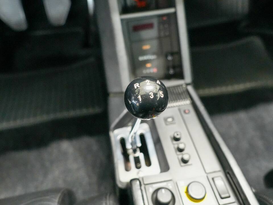 Bild 31/50 von Ferrari Testarossa (1990)