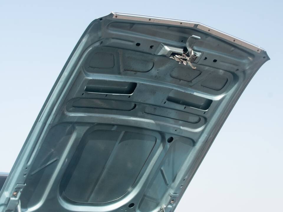 Image 24/50 of Ford Mustang 200 (1967)