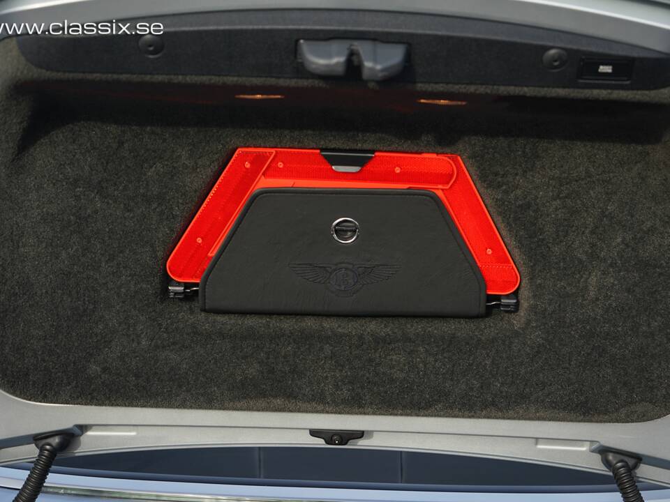 Bild 21/25 von Bentley Continental GTC (2008)