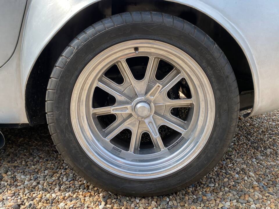 Immagine 24/27 di AC Cobra 427 (1967)