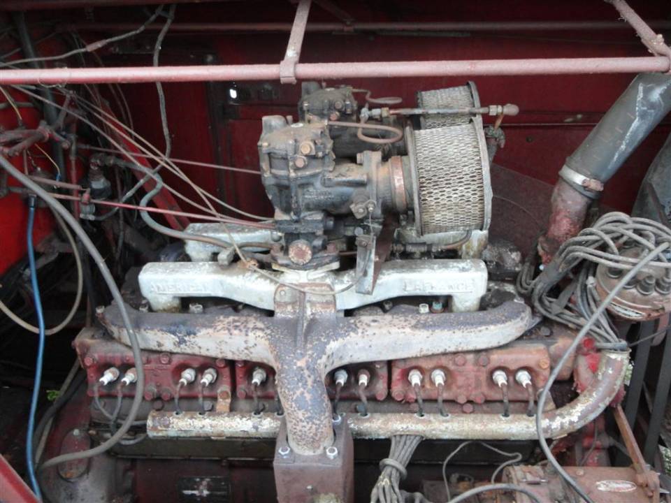 Image 11/13 of American LaFrance 700 Series Fire Truck (1950)
