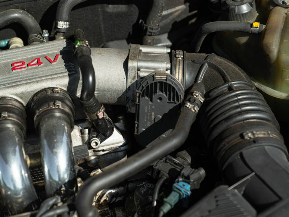 Image 47/47 of Alfa Romeo 166 2.5i V6 24V (2000)
