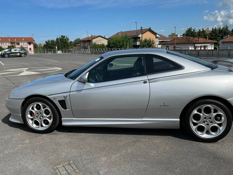 Bild 6/8 von Alfa Romeo GTV 2.0 Twin Spark (2001)