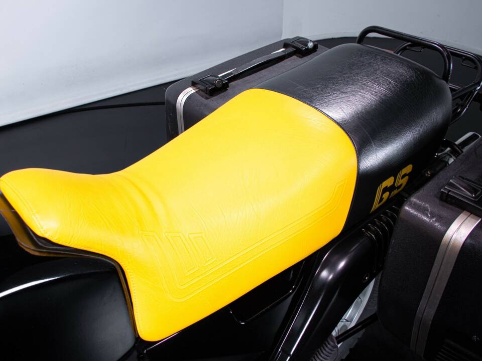 Immagine 36/50 di BMW DUMMY (1988)