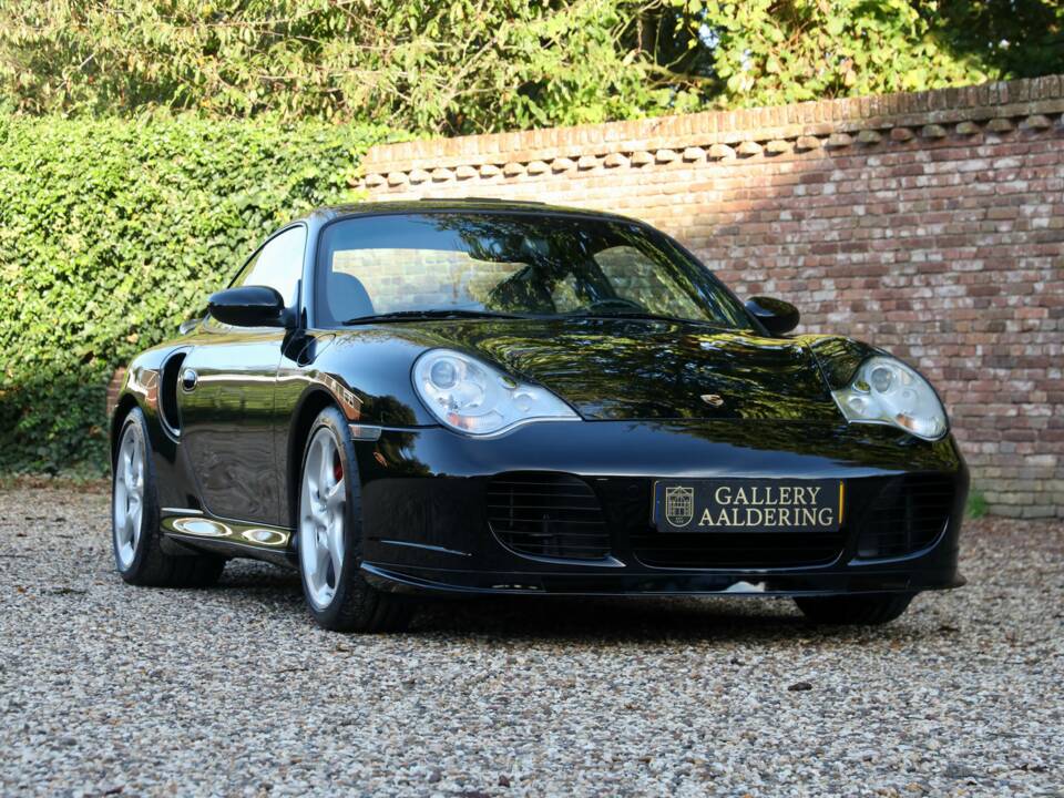 Image 37/50 of Porsche 911 Turbo (2002)
