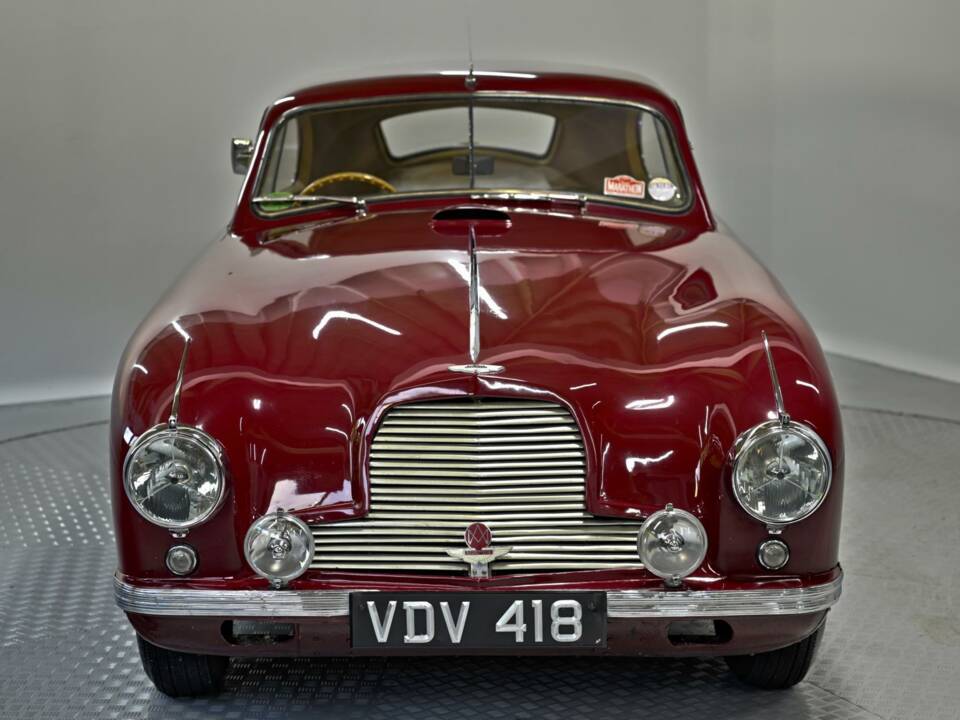 Image 4/50 de Aston Martin DB 2 Vantage (1953)