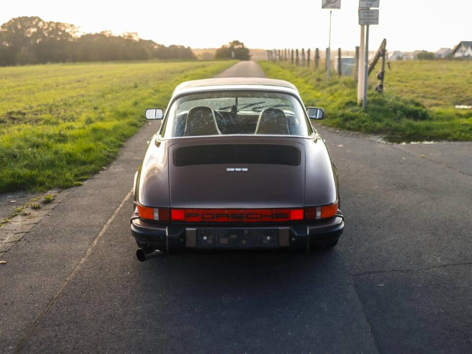 Immagine 10/35 di Porsche 911 2.7 (1976)