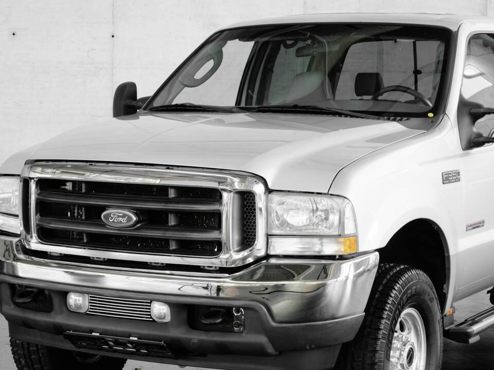 Image 41/41 de Ford F-350 Super Duty (2004)