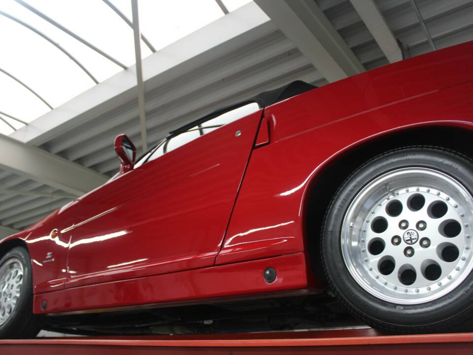 Bild 16/50 von Alfa Romeo RZ (1995)
