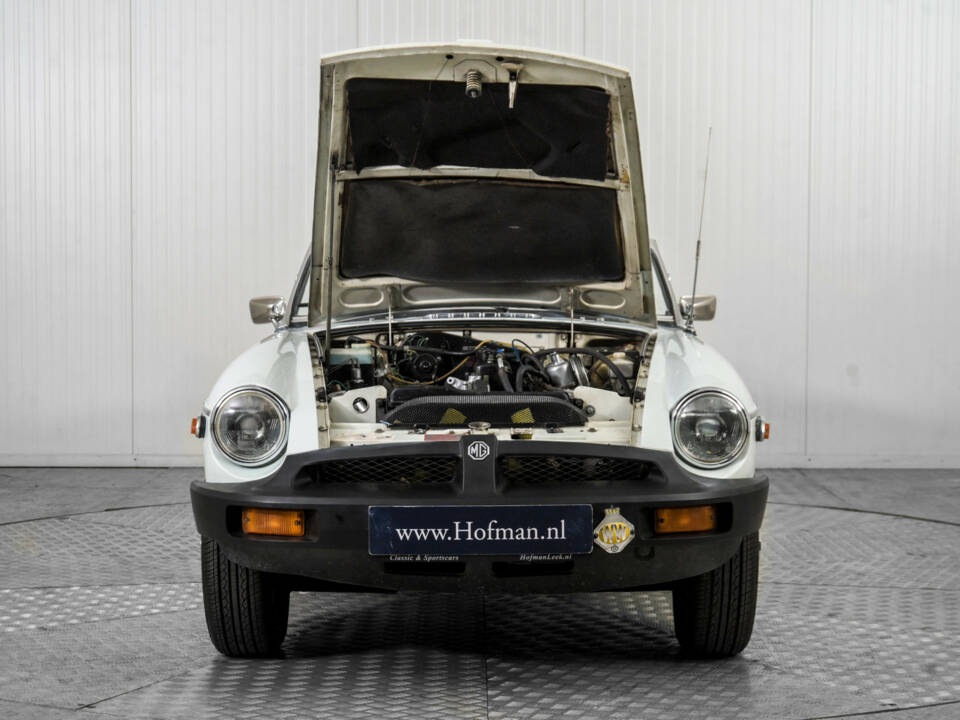 Bild 36/50 von MG MGB (1977)