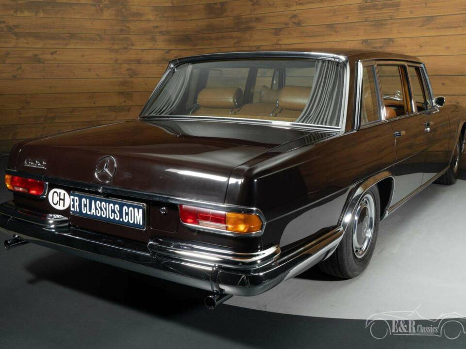 Image 14/19 of Mercedes-Benz 600 (1967)