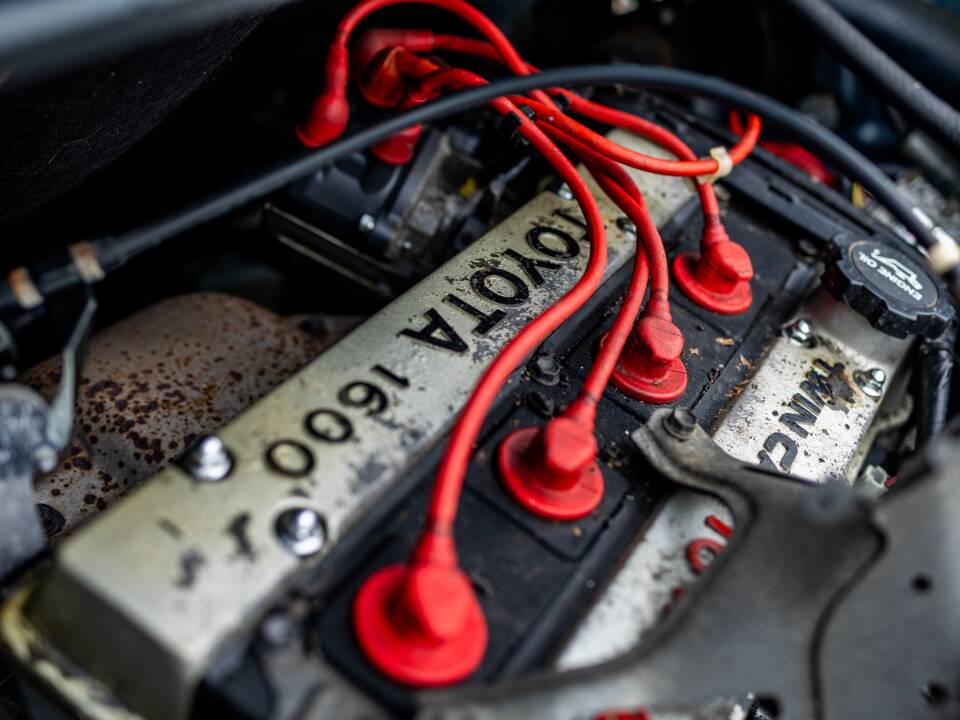 Image 17/49 of Toyota MR2 (1989)