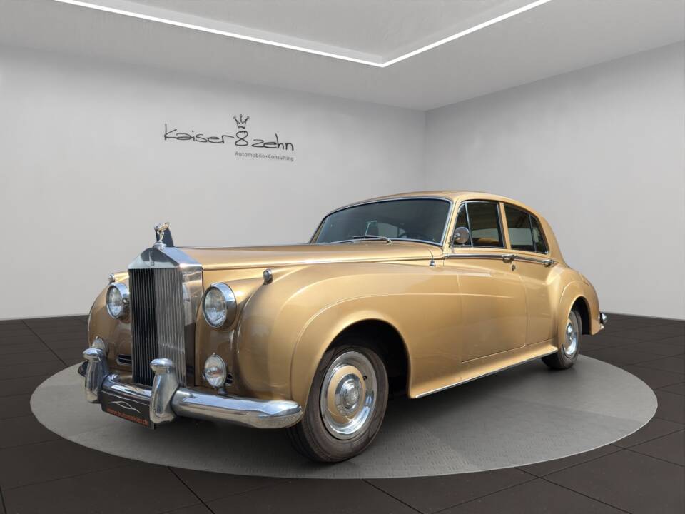 Image 1/26 of Rolls-Royce Silver Cloud II (1961)