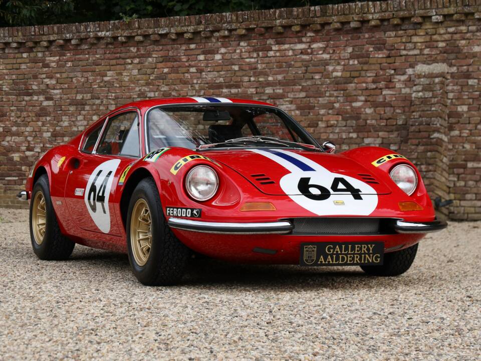 Immagine 7/50 di Ferrari Dino 246 GT (1971)