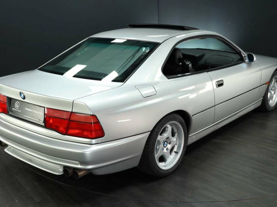 Imagen 2/30 de BMW 850CSi (1993)