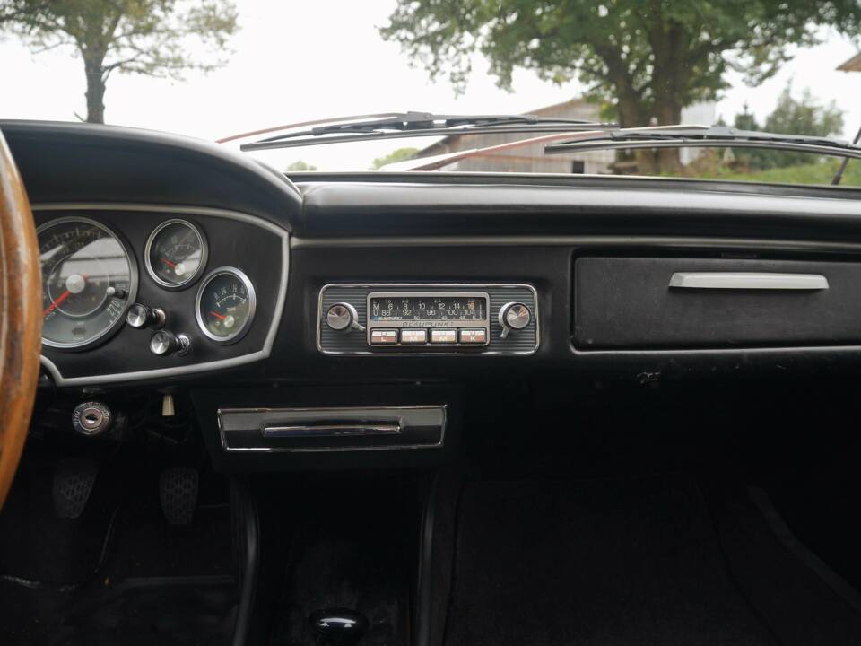 Immagine 21/38 di BMW 1600 GT (1968)