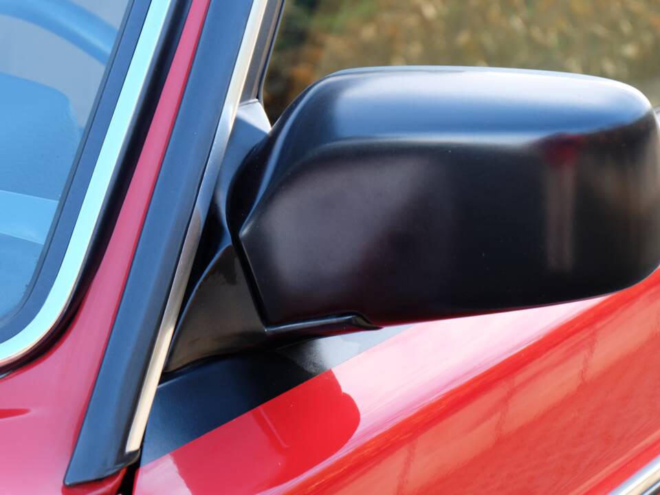 Image 54/75 de Volvo 240 (1986)