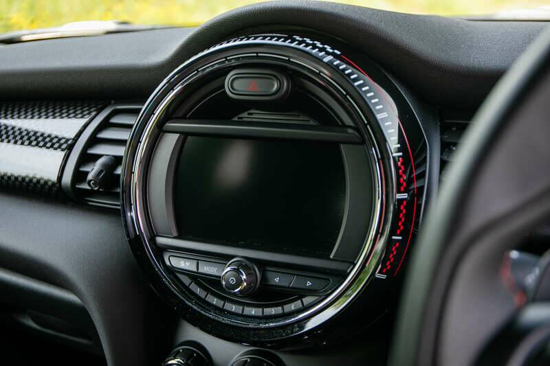Bild 13/45 von Mini John Cooper Works (2017)