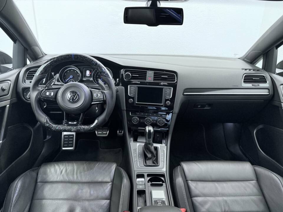 Bild 19/22 von Volkswagen Golf VII R (2016)