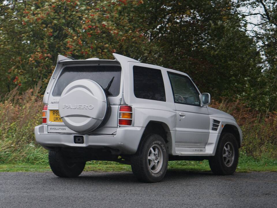 Bild 10/50 von Mitsubishi Pajero Evolution (1997)