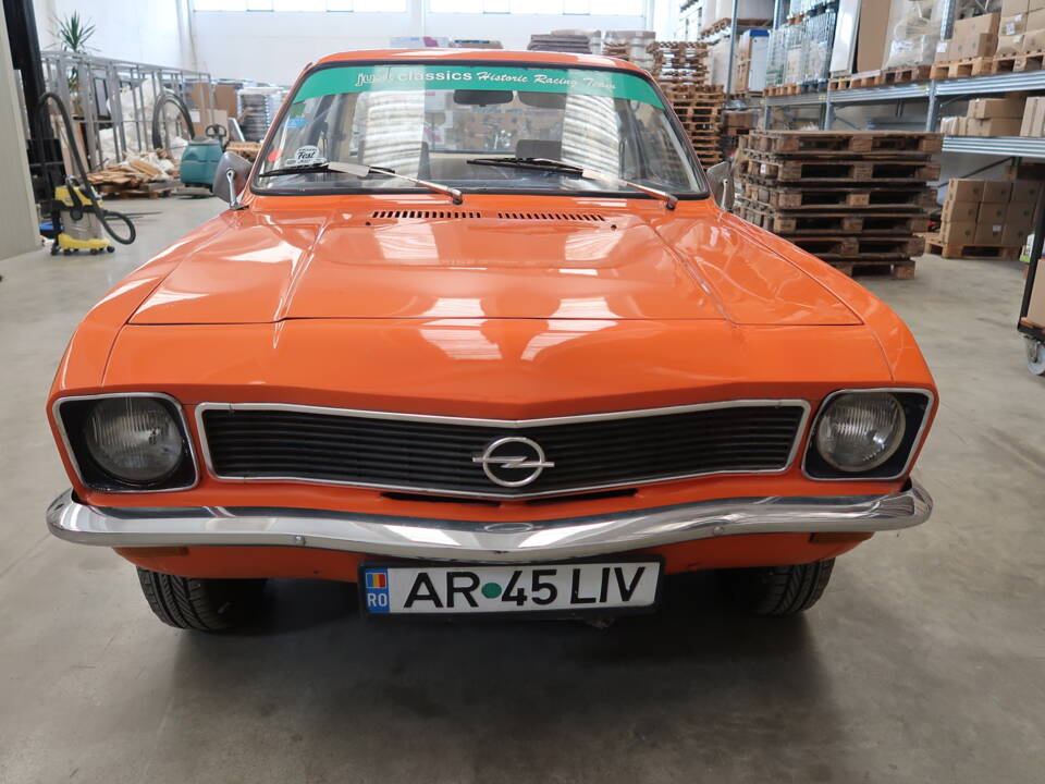 Bild 37/67 von Opel Ascona Caravan 1,9 S (1975)