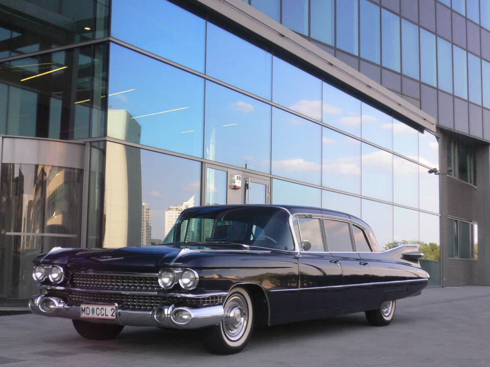 Imagen 93/100 de Cadillac 75 Fleetwood Imperial (1959)