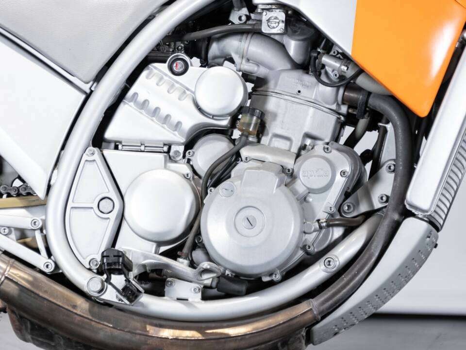 Imagen 23/38 de Aprilia Motò 650 (1996)