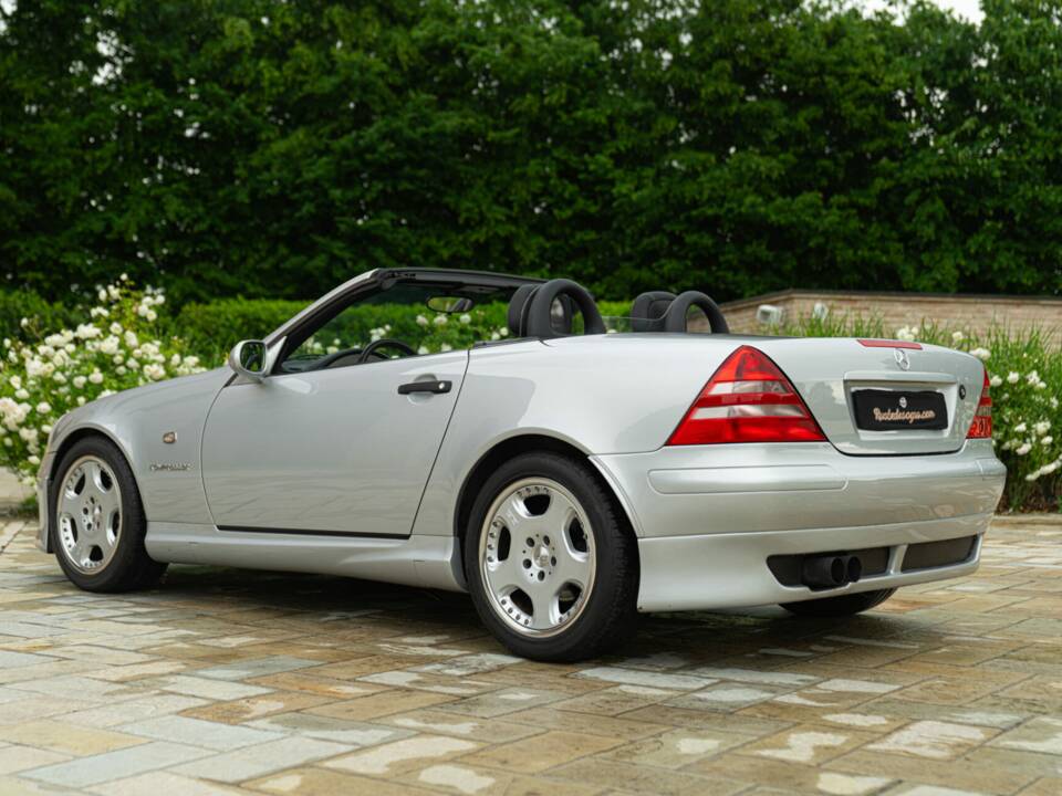 Obraz 11/50 pojazdu Mercedes-Benz SLK 230 Kompressor (1997)