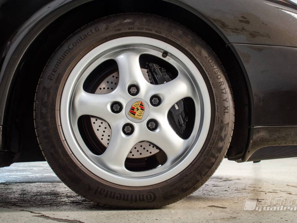 Image 21/23 of Porsche 911 Carrera (1995)