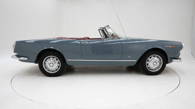 Bild 9/15 von Alfa Romeo 2600 Spider (1965)