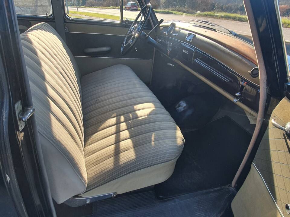 Image 26/30 de Mercedes-Benz 190 (1957)