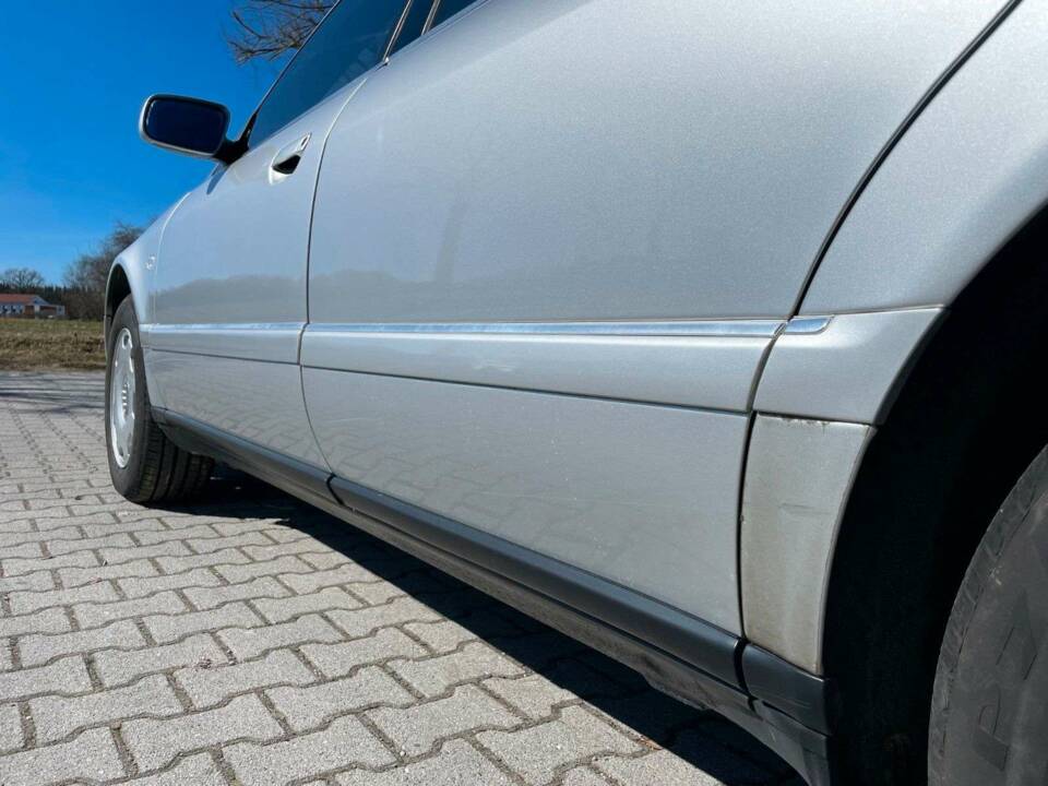Image 7/17 of Audi A8 3.7 (1999)