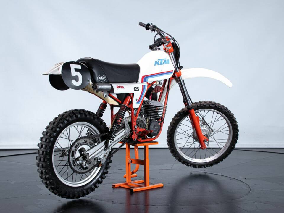 Bild 5/7 von KTM DUMMY (1980)