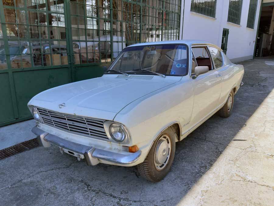 Image 3/24 de Opel Kadett Coupé 1,0 S (1964)