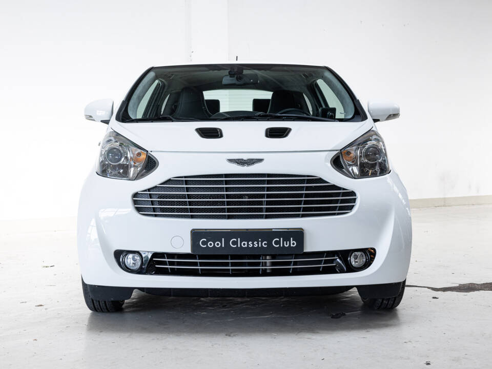 Bild 2/32 von Aston Martin Cygnet (2012)