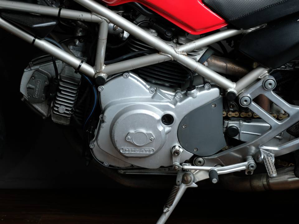 Immagine 5/12 di Ducati DUMMY (1994)
