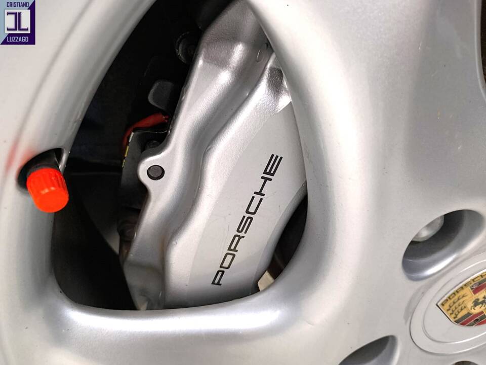 Bild 60/93 von Porsche 911 Carrera 4 (1998)