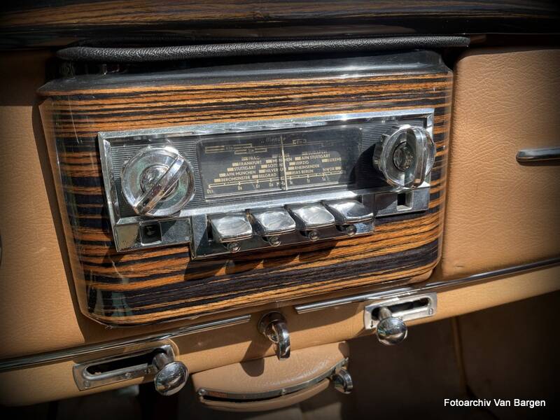 Image 32/38 of Mercedes-Benz 220 Cabriolet A (1954)