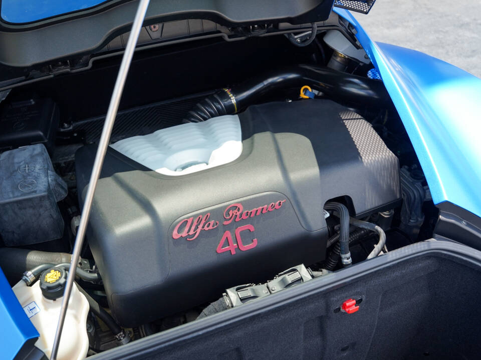 Afbeelding 46/53 van Alfa Romeo 4C (2016)