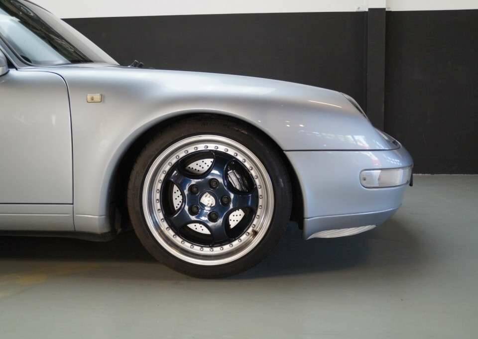 Bild 24/50 von Porsche 911 Carrera (1994)