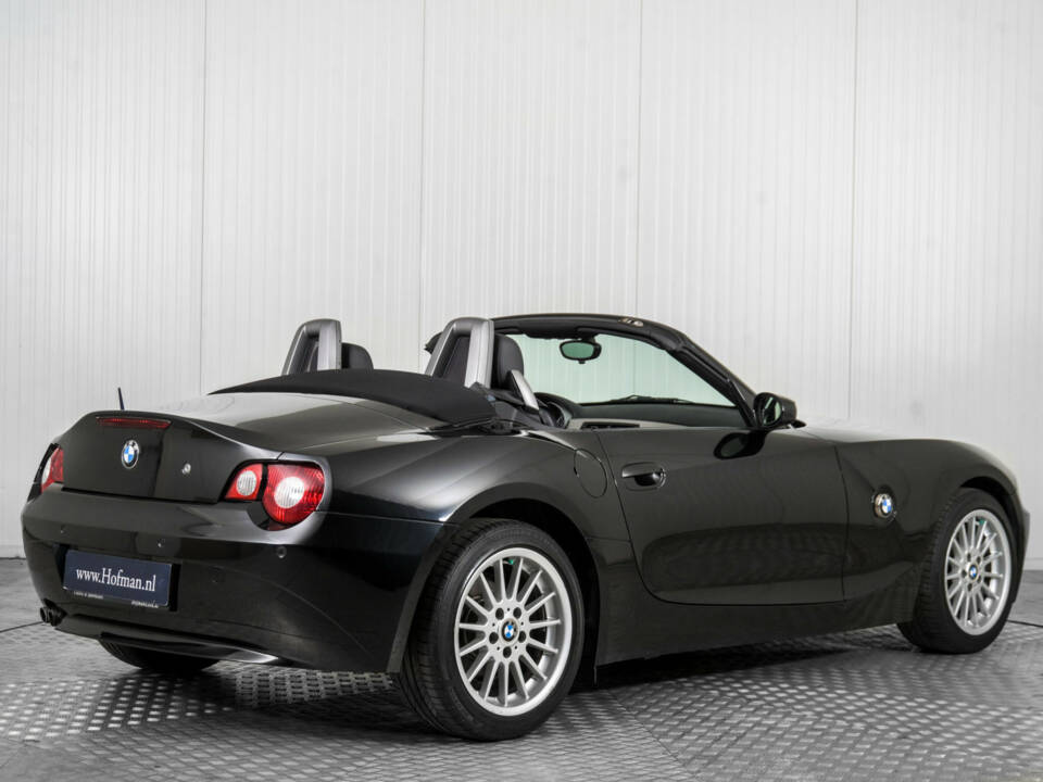 Imagen 2/50 de BMW Z4 2.2i (2005)