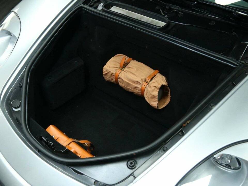 Immagine 33/50 di Ferrari 360 Spider (2003)